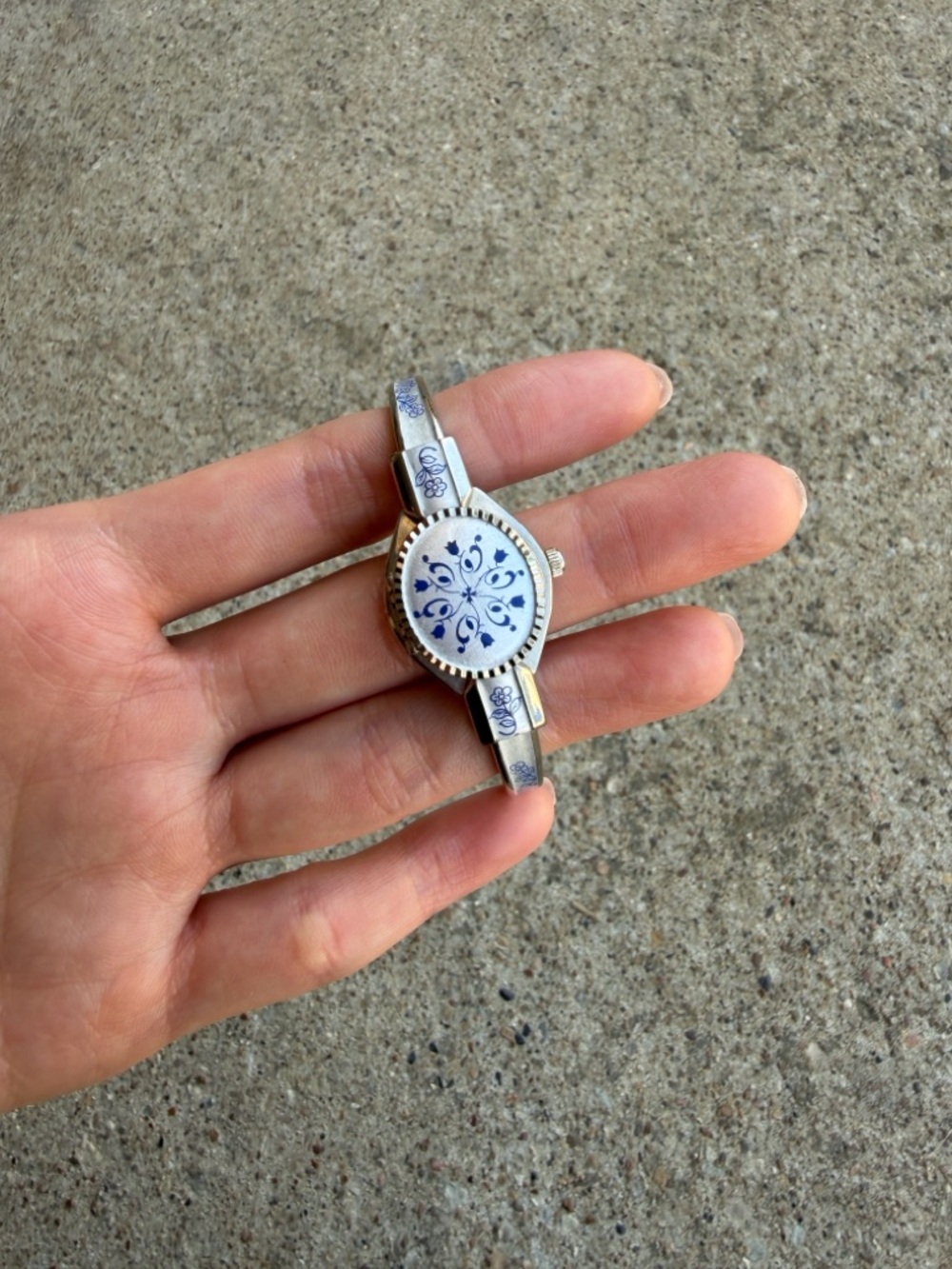 Swiss made Andre Mouche Silver-tone Ceramic Inlay Watch with Blue Floral Dial